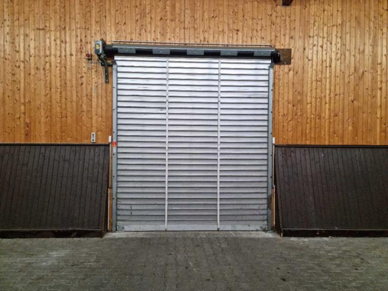 Mülheim an der Ruhr B1 Kölner Straße - Mülheim/Ratingen: Halle zum Abstellen von Fahrzeugen (z.B. Oldtimer, Boote) Gewerbe mieten