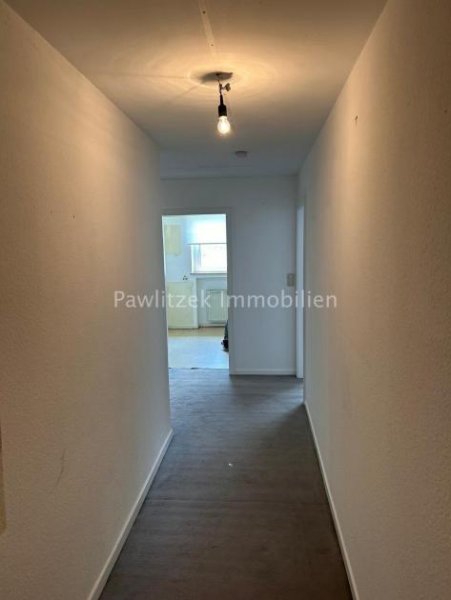 Sprockhövel Großzügige 4-Raum Wohnung mit schönem Gartenanteil! Wohnung mieten