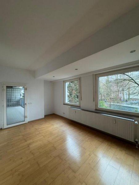 Oberhausen *3-Zimmer Wohnung*großer Balkon*EBK*Stellplatz* Wohnung mieten
