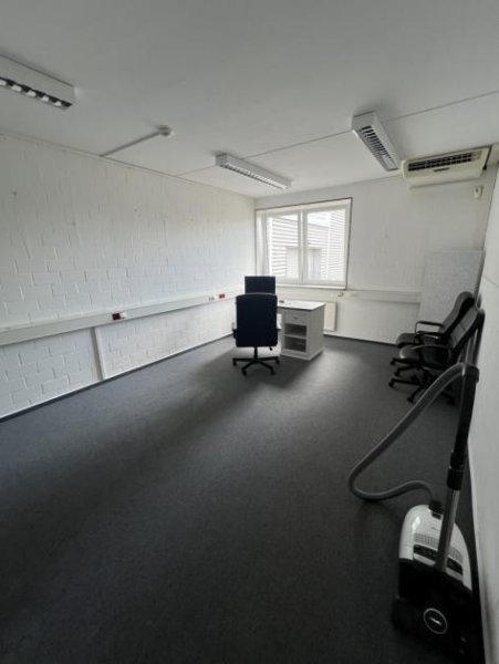 Oberhausen eigenständiges Bürogebäude mit 5 Stellplätzen für Ihr Büro! Gewerbe mieten