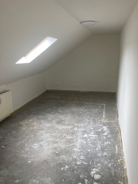 Duisburg Duisburg Stadtmitte 3 Zimmer Dachgeschoßwohnung zu vermieten Wohnung mieten