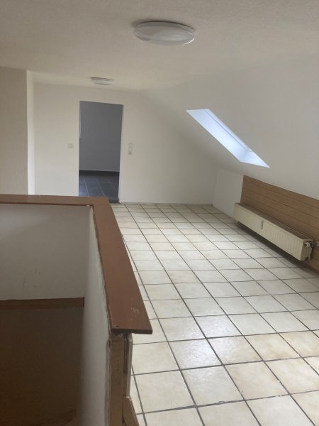 Duisburg Duisburg Stadtmitte 3 Zimmer Dachgeschoßwohnung zu vermieten Wohnung mieten