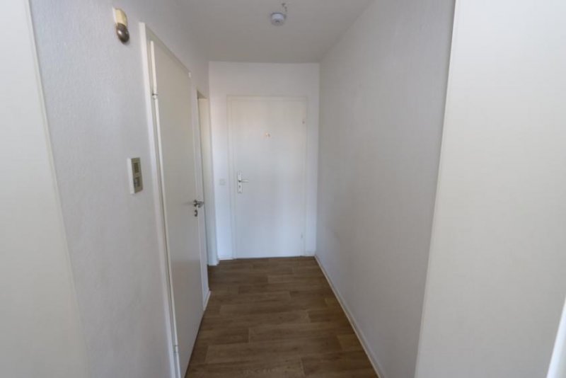 Duisburg modernisierte Single-Wohung mit Balkon in Nähe UNI Wohnung mieten