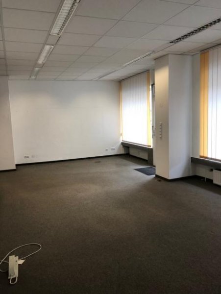 Duisburg Ladenlokal in guter Nachbarschaft - IDEAL für Handwerker, Versicherungen, Dienstleister oder Andere Gewerbe mieten