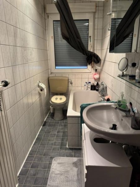 Duisburg Charmante 2,5-Zimmer-Wohnung in Duisburg-Bergheim
Ausdrücklich bitte hier anrufen01784790824 Wohnung mieten