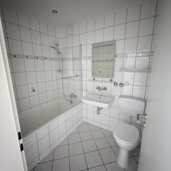 Kempen Modernisierte 2-Zimmer-Wohnung mit Aufzug in ruhige Lage von Kempen. Wohnung mieten