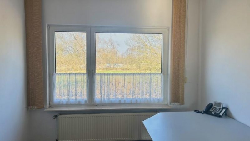 Neuenhaus Bürofläche mit Erweiterungsoption in zentraler Lage Gewerbe mieten