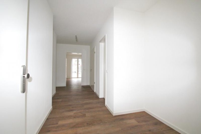 Neuenhaus Helle Erdgeschosswohnung mit Stellplatz Wohnung mieten