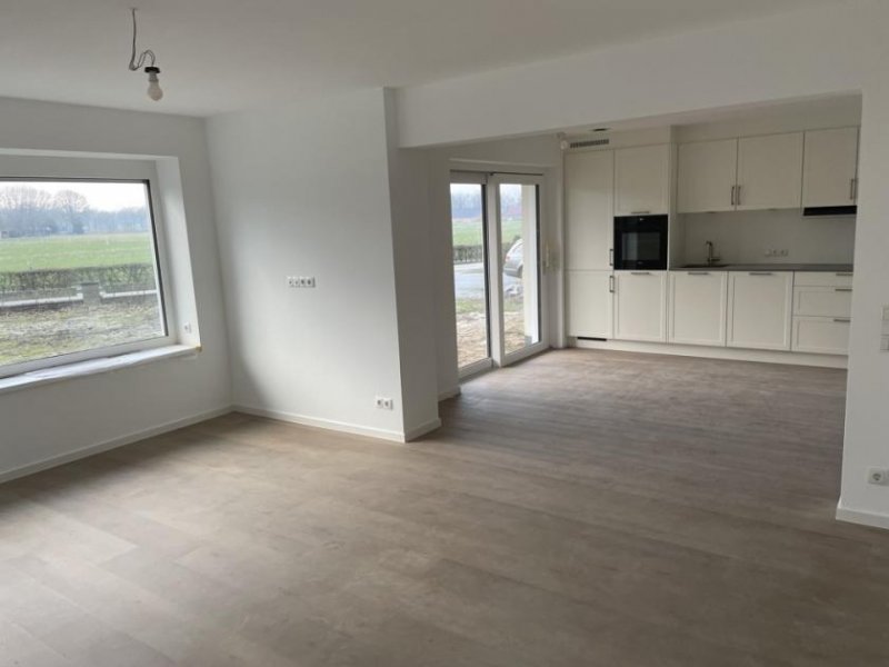 Wilsum Moderne Erdgeschosswohnung mit Garten, Garage und zwei Terrassen in Wilsum Wohnung mieten