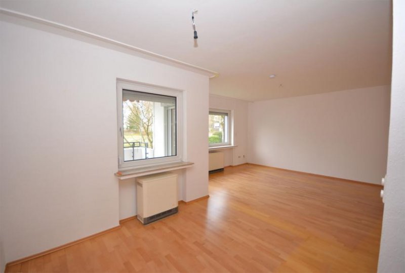 Brühl Brühl-West: Gut geschnittene 4-Zimmerwohnung in zentraler Lage Wohnung mieten