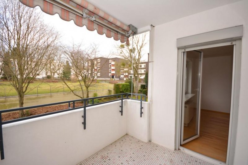 Brühl Brühl-West: Gut geschnittene 4-Zimmerwohnung in zentraler Lage Wohnung mieten