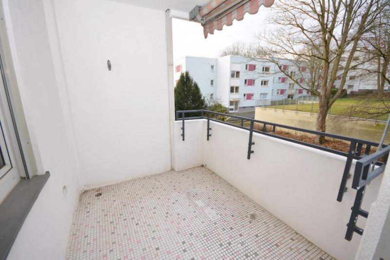 Brühl Brühl-West: Gut geschnittene 4-Zimmerwohnung in zentraler Lage Wohnung mieten