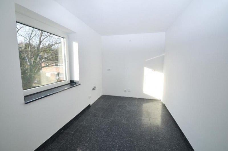 Brühl Direkt einziehen und wohlfühlen! 4-Zimmer-Wohnung in Kierberg mit Gartennutzung! Wohnung mieten