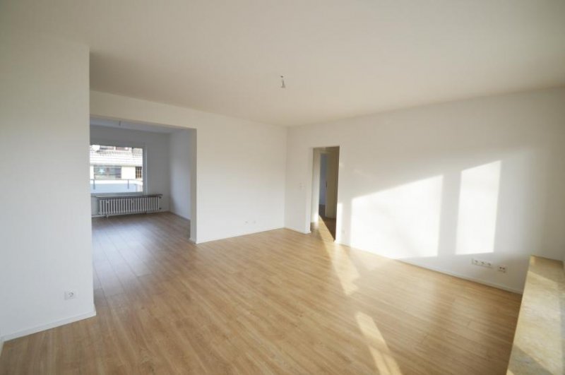 Brühl Direkt einziehen und wohlfühlen! 4-Zimmer-Wohnung in Kierberg mit Gartennutzung! Wohnung mieten