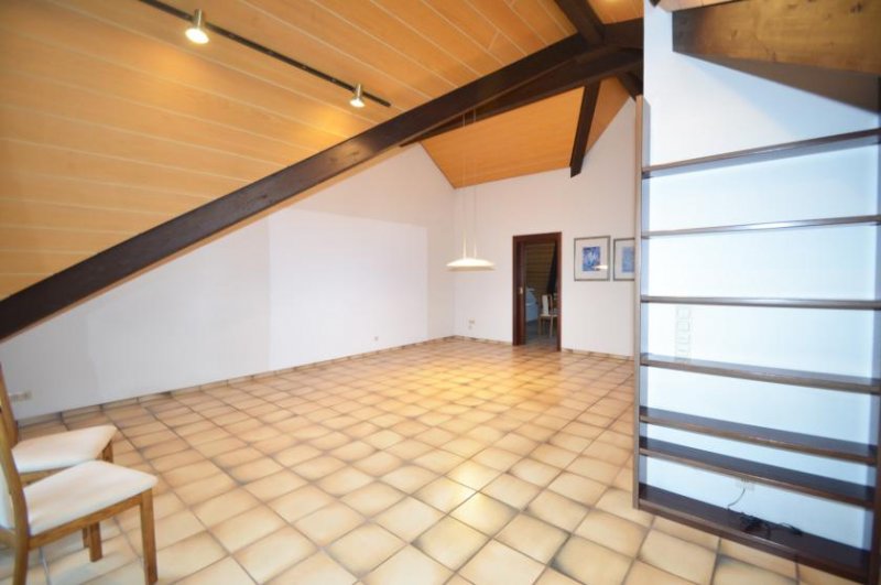 Brühl Großzügige Maisonettewohnung in guter Lage von Pingsdorf! Wohnung mieten