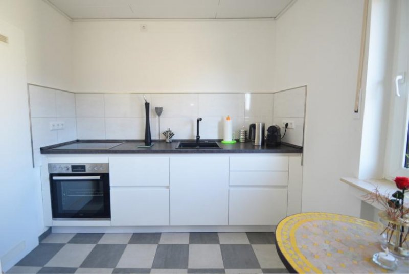 Brühl Helle, gut geschnittene 3-Zimmer-Wohnung in Vochem! Wohnung mieten