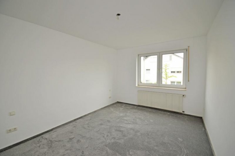 Brühl Moderne Wohnung in ruhiger Lage mit exzellenter Verkehrsanbindung Wohnung mieten