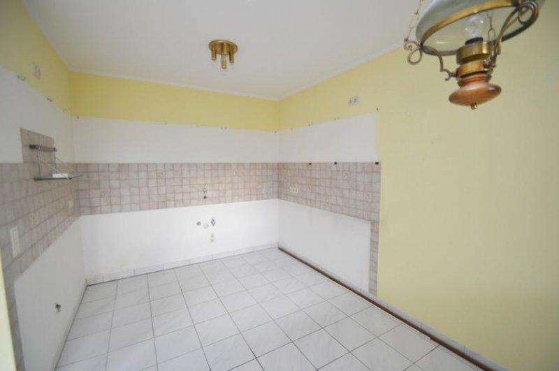 Brühl Zentral gelegene 3-Zimmer-Maisonette-Wohnung mit großem Garten und Garage! Wohnung mieten