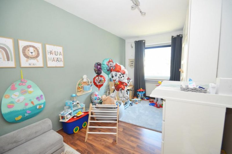 Brühl Zentral gelegene 3-Zimmer-Wohnung mit Balkon und Gartennutzung Wohnung mieten