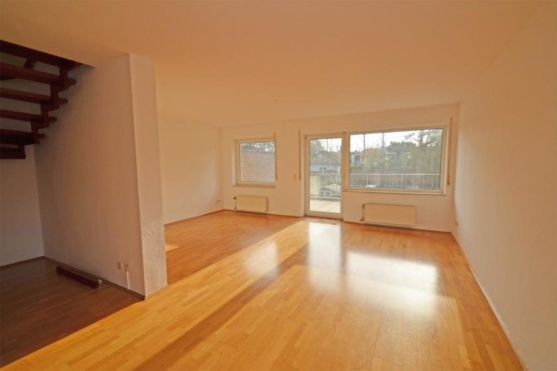 Brühl Zentral und ruhig gelegene 3-Zimmer-Wohnung mit großem Balkon! Wohnung mieten