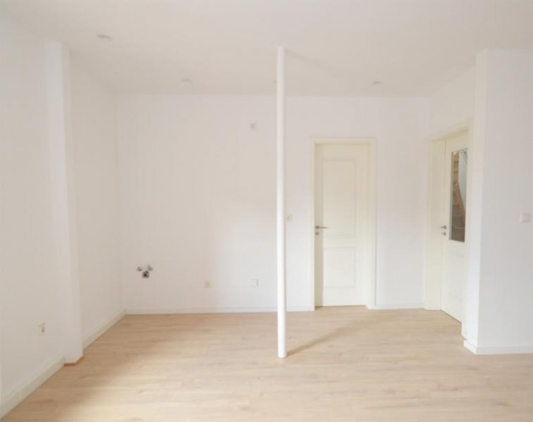 Wesseling Exklusive Maisonettewohnung mit großzügigem Studio in zentraler Lage! Wohnung mieten