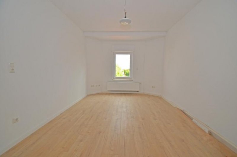 Wesseling Exklusive Maisonettewohnung mit großzügigem Studio in zentraler Lage! Wohnung mieten