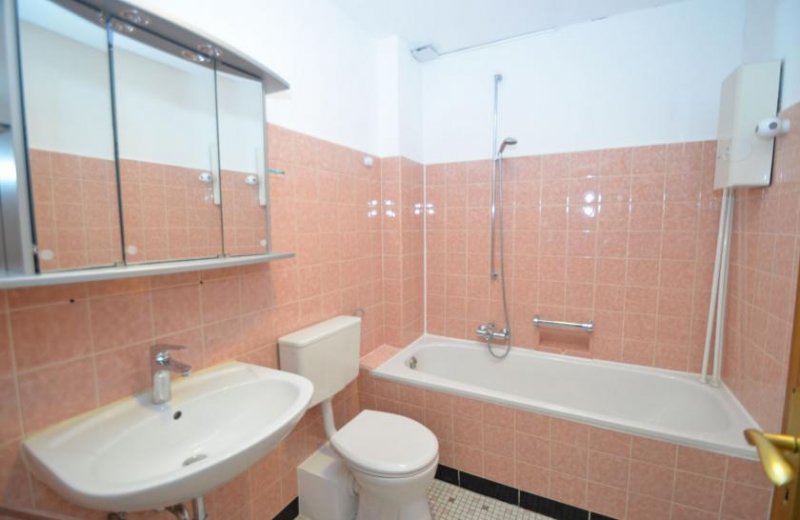 Wesseling Große, geräumige und helle 2-Zimmerwohnung mit Platz fürs Home-Office! Wohnung mieten