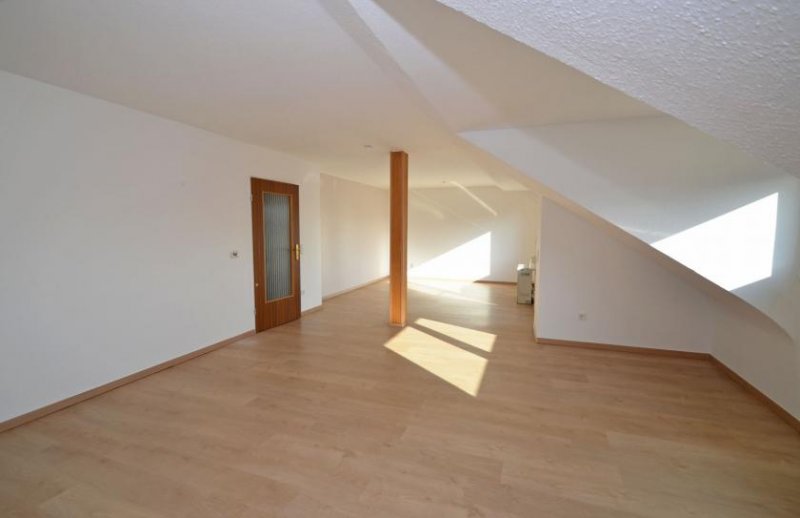 Wesseling Große, geräumige und helle 2-Zimmerwohnung mit Platz fürs Home-Office! Wohnung mieten