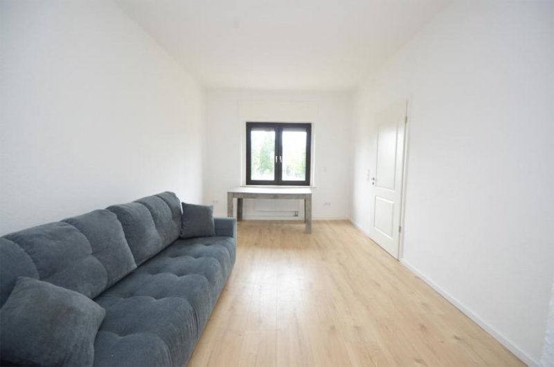 Wesseling Helle, sehr zentral gelegene 3-Zimmerwohnung mit Garage! Wohnung mieten