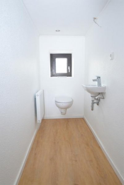 Wesseling Helle, sehr zentral gelegene 3-Zimmerwohnung mit Garage! Wohnung mieten