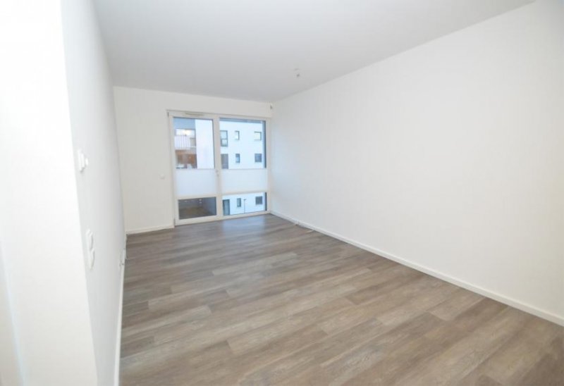 Wesseling Schön geschnittene zentrale 2-Zimmer-Wohnung mit Aufzug und TG-Stellplatz! Wohnung mieten