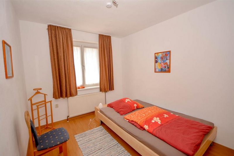 Wesseling Zweizimmerwohnung mit Garten in zentraler Lage von Wesseling (Erdgeschoss) Wohnung mieten