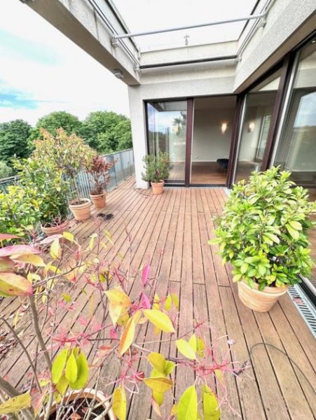 Köln Klima/Kamin etc. Einzigartiges modernes Penthouse am Clarenbach (Anschluss Elektroauto möglich) - SUCHEN HAUS Wohnung