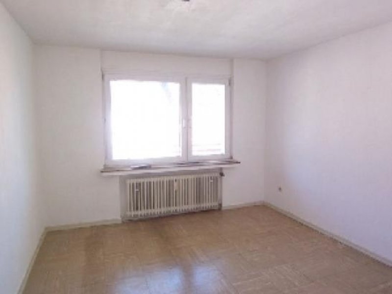 Köln Preiswerte 3-Zimmer Whg. mit Balkon Wohnung mieten