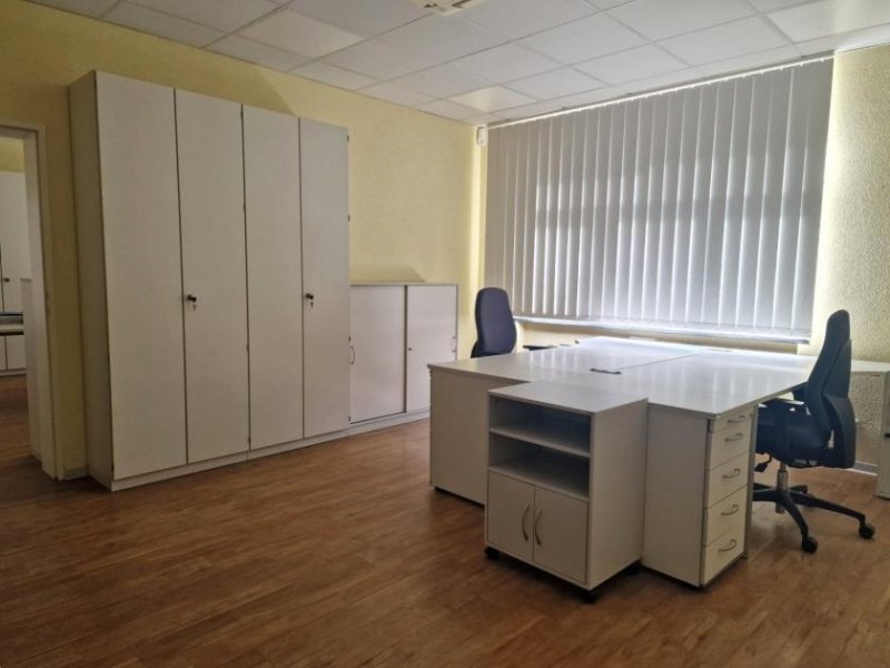 Aachen SANREALTY | Büro- und Hallenflächen mit großem Außengelände und ausgezeichneter Sichtbarkeit in Aachen-Brand Gewerbe