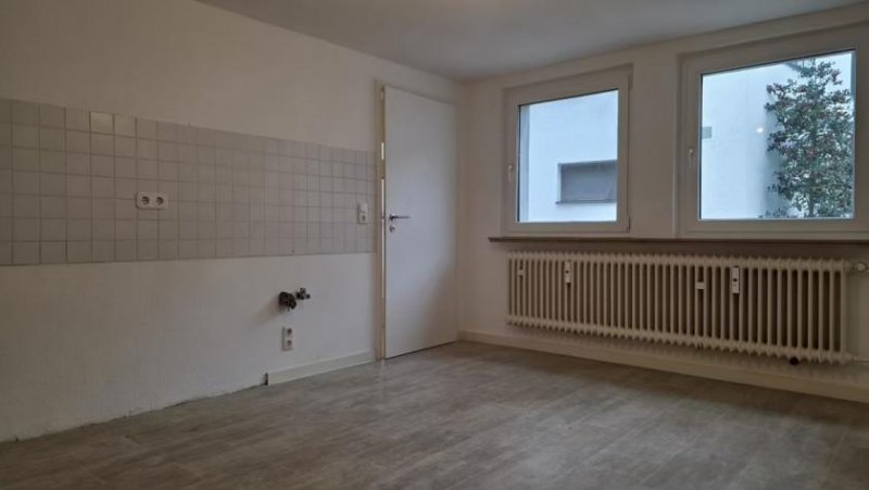 Simmerath Wohnen mitten in Simmerath – Wohnung mit Dachterrasse, Garage und Stellplatz. Wohnung mieten