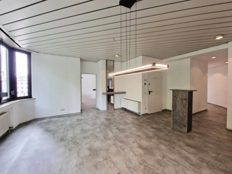 Eschweiler SANREALTY | Großzügige Büro- oder Praxisetage in bevorzugter Lage am Eschweiler Markt Gewerbe mieten