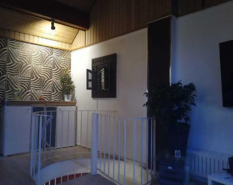 Eschweiler SANREALTY | Maisonettewohnung mit Balkon und Terrasse, in zentraler, dennoch ruhiger Lage von Eschweiler Wohnung mieten