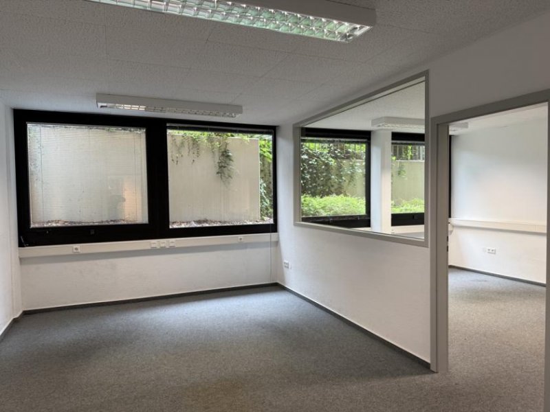 Bonn BONN, zentral in Autobahnnähe, ca. 192 m² Büro und Nutzfläche mit Tageslichtfenster 4 x Büro + Lager Gewerbe mieten