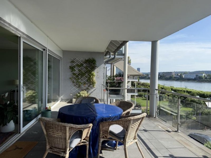 Bonn BONN BEUEL, direkte Rheinlage, top 4 Zi. Wohnung ca. 156 m² Wfl. Sonnenbalkon, Aufzug, Kfz. Stellpl. Wohnung mieten