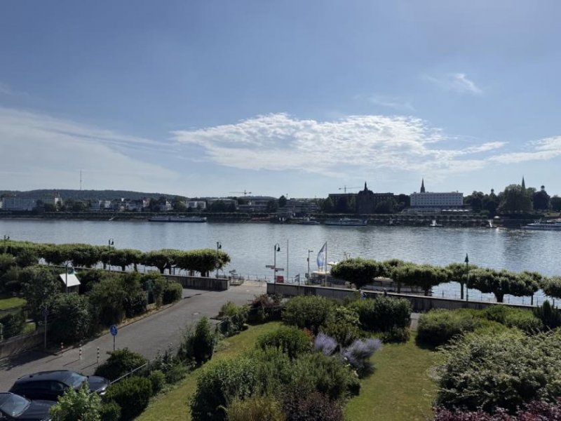 Bonn BONN BEUEL, direkte Rheinlage, top 4 Zi. Wohnung ca. 156 m² Wfl. Sonnenbalkon, Aufzug, Kfz. Stellpl. Wohnung mieten