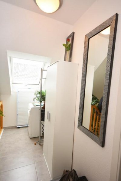 Bornheim (Rhein-Sieg-Kreis) Ideal für Pendler! Möbliertes Appartement zwischen Köln und Bonn! Wohnung mieten