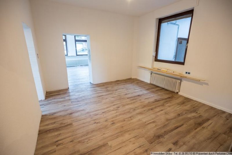 Adenau 3-Zimmer-Wohnung in einer alten Stadtvilla am Ortsrand von Adenau Wohnung mieten