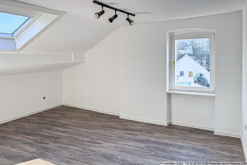 Adenau Großzügige Maisonettewohnung im Altbau direkt in Adenau Wohnung mieten