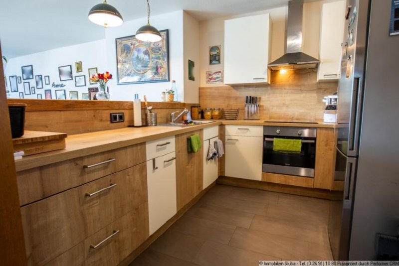 Adenau Offene, lichtdurchflutete Maisonettewohnung mit zwei Terrassen in Adenau am Nürburgring Wohnung mieten