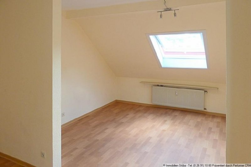 Adenau Zentral gelegene 2-Zimmer-Dachgeschosswohnung Wohnung mieten