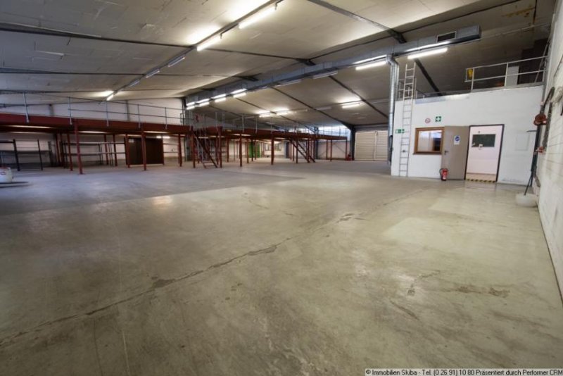 Antweiler Teilbare Gewerbehalle mit Bürofläche: Ideal als Lager/Produktion/Werkstatt, für Motorsport und mehr! Gewerbe mieten