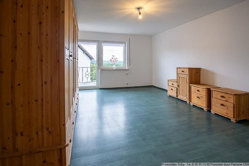Barweiler 4-Zimmer-Wohnung mit Balkon in Barweiler, Nähe Nürburgring Wohnung mieten