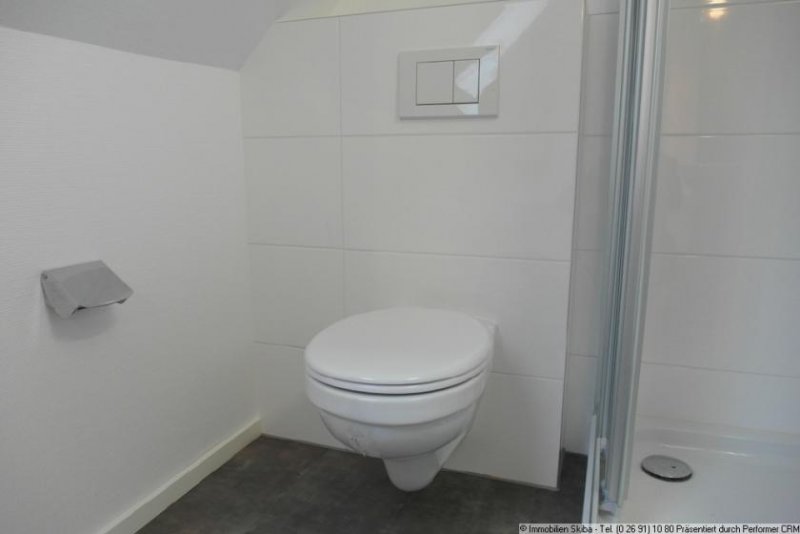 Barweiler Helle 2-Zimmer-Wohnung mit Küchenzeile Nähe Nürburgring Wohnung mieten