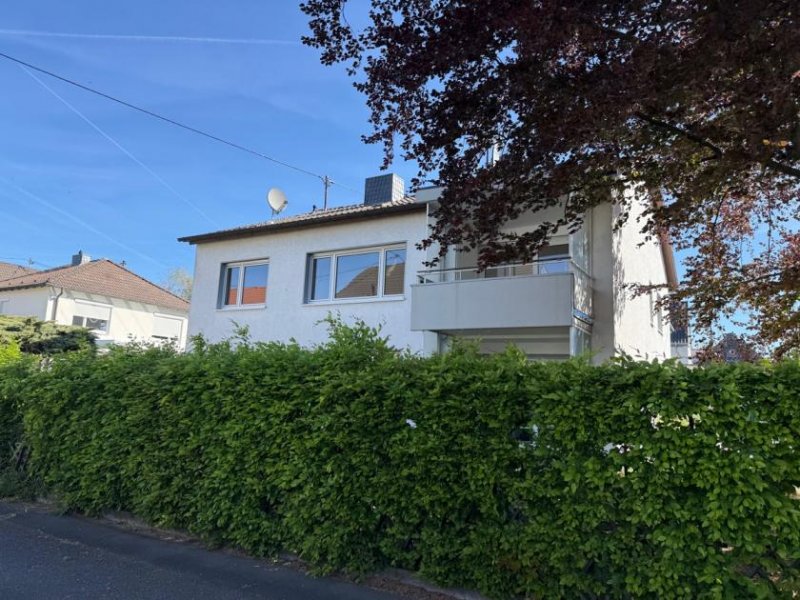 St. Augustin SANKT AUGUSTIN HANGELAR, zentral und ruhig schöne Bürofläche mit ca. 102 m², 4 Büroräume mit Garage Gewerbe mieten